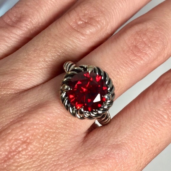 Gorgeous Simulated Ruby Ring Size 7 - Picture 2 of 4